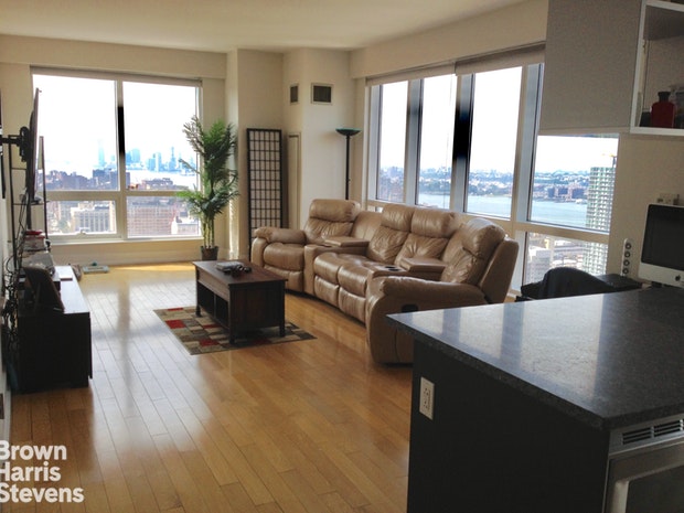 350 WEST 42ND STREET 44H