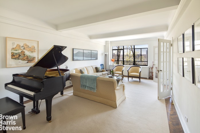 140 RIVERSIDE DRIVE 4H
