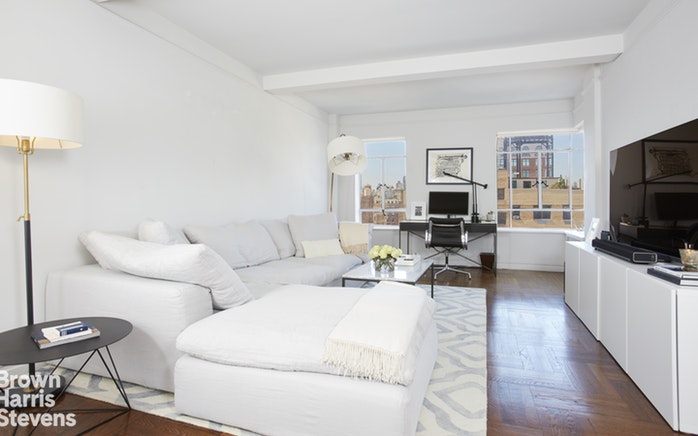 Photo 1 of 565 West End Avenue 17B, Upper West Side, NYC, $1,127,000, Web #: 18452327