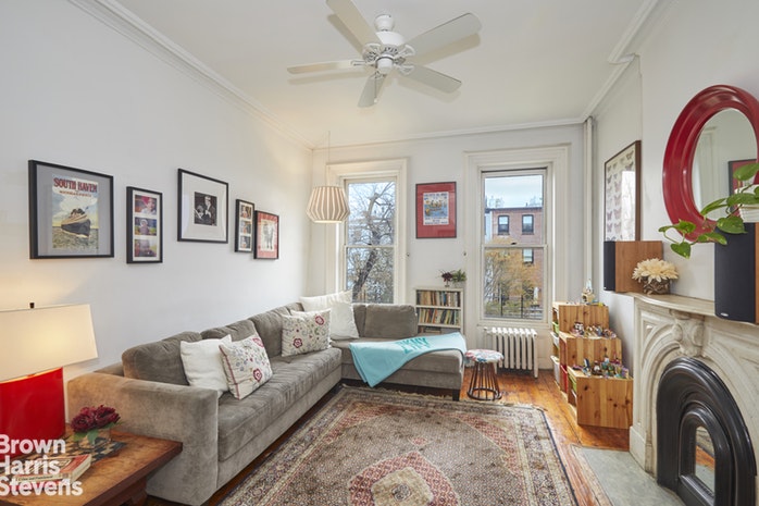 Photo 1 of 33 Sterling Place 2, Brooklyn, New York, $4,995, Web #: 18460894