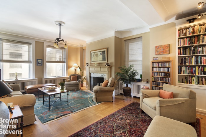 Photo 1 of 137 Riverside Dr 4A, Upper West Side, NYC, $1,850,000, Web #: 18478725