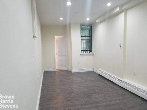 950 Bergen Street 3