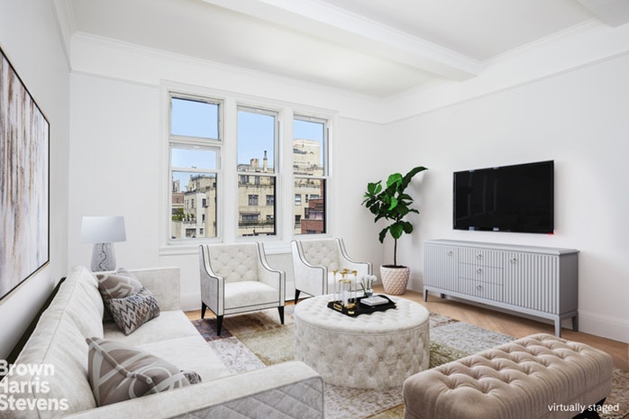 Photo 1 of 1060 Park Avenue 14A, Upper East Side, NYC, $1,175,000, Web #: 18640273