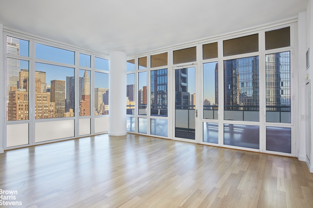 Photo 1 of 325 Fifth Avenue 33C, Midtown East, NYC, $1,690,000, Web #: 18650003