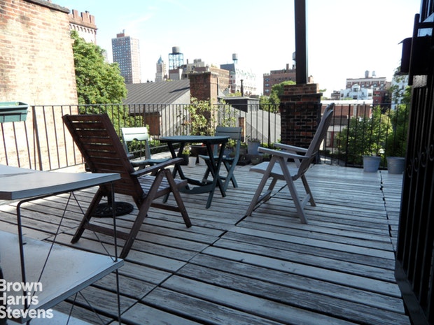 62 CLARK STREET 4R