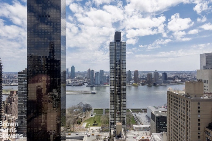 240 EAST 47TH STREET 39DEF
