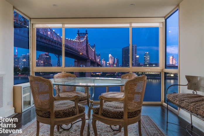 35 SUTTON PLACE 4C