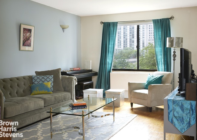 Photo 1 of 280 Rector Place 5C, Battery Park City, NYC, $895,000, Web #: 18677753