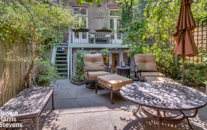 31 CRANBERRY STREET 1
