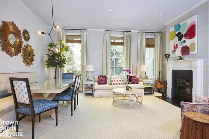 213 EAST 71ST STREET PARLOR