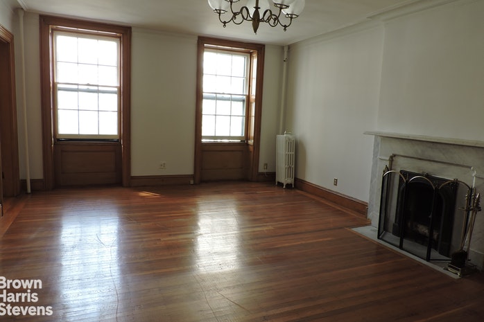 64 CLARK STREET 3F