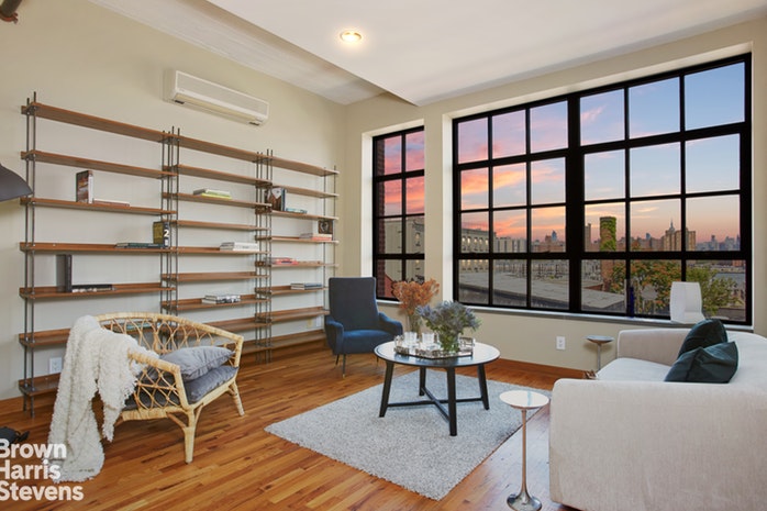 37 BRIDGE STREET 3C