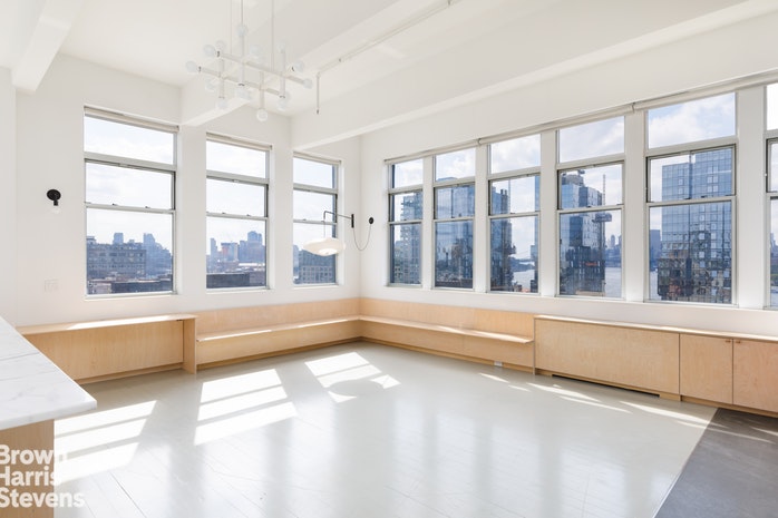 60 BROADWAY 8C