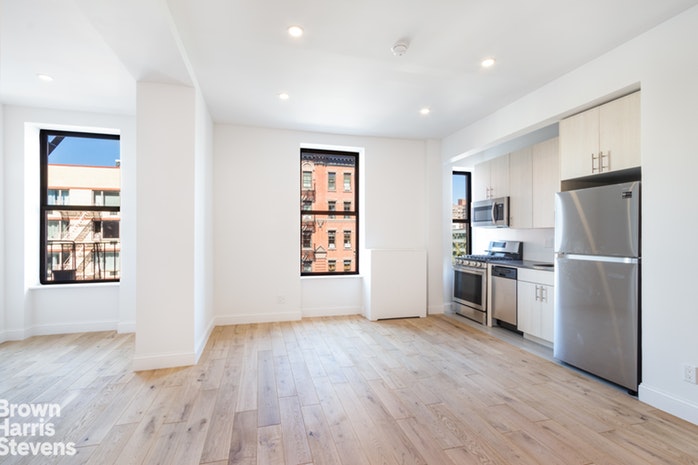 Photo 1 of 60 West 76th Street 4B, Upper West Side, NYC, $2,700, Web #: 18895012
