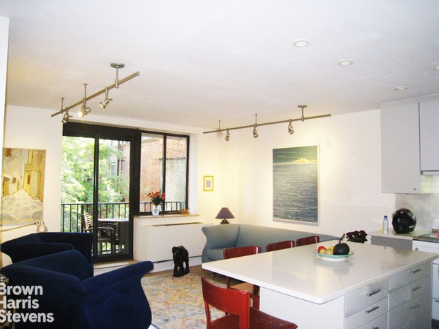 Photo 1 of 445 West 19th Street 4G, Greenwich Village/Chelsea, NYC, $3,500, Web #: 18959277