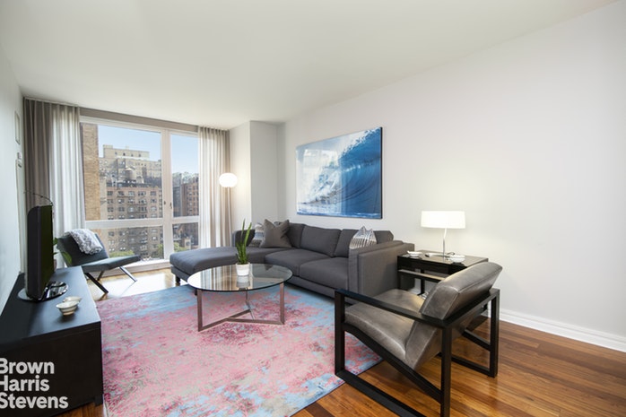Photo 1 of 200 West End Avenue 15B, Upper West Side, NYC, $1,210,000, Web #: 18971125