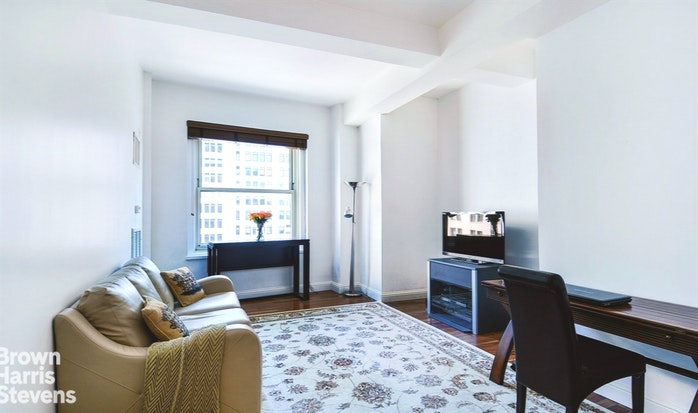 88 GREENWICH STREET 2105