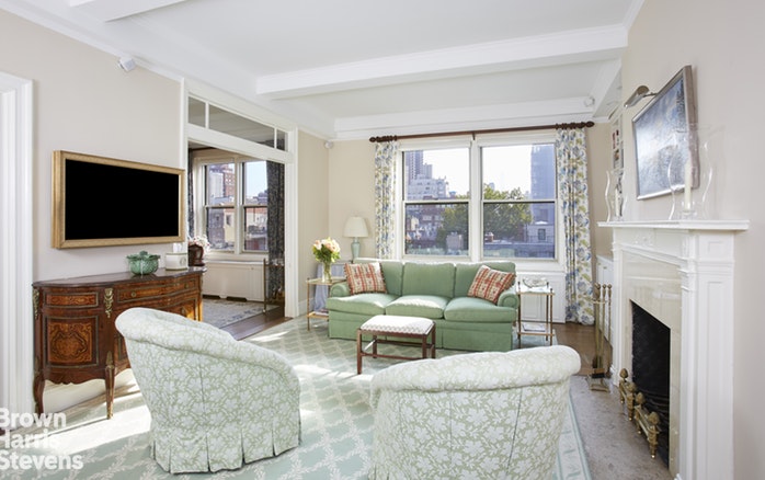 Photo 1 of 4 East 95th Street 9C, Upper East Side, NYC, $1,900,000, Web #: 19093837