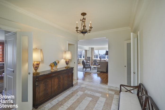 Photo 1 of 25 Sutton Place South 14F, Midtown East, NYC, $1,725,000, Web #: 19098649