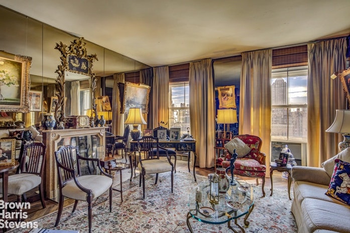 Photo 1 of 825 Fifth Avenue 14D, Upper East Side, NYC, $1,700,000, Web #: 19198853