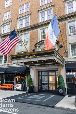 25 EAST 77TH STREET 909