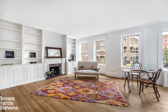 Photo 1 of 104 Bedford Street 4D, West Village, NYC, $675,000, Web #: 19238565