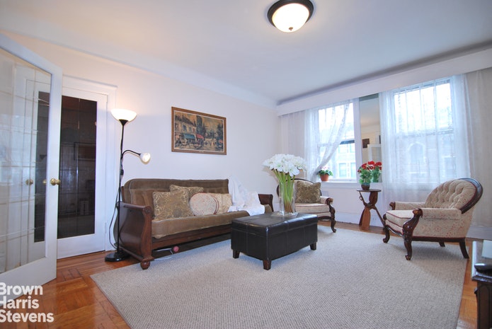 Photo 1 of 35 -41 80th Street 41, Queens, New York, $627,500, Web #: 19337188