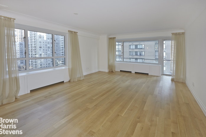 Photo 1 of 200 East 66th Street A1002, Upper East Side, NYC, $1,695,000, Web #: 19451419