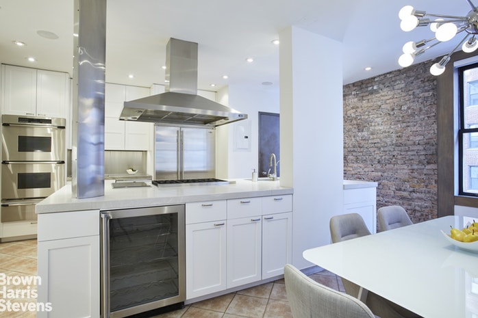 Photo 1 of 885 West End Avenue 4A, Upper West Side, NYC, $3,162,500, Web #: 19455790