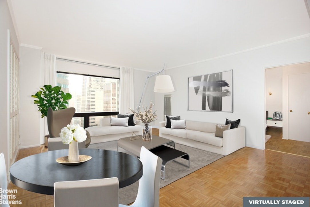 Photo 1 of 721 Fifth Avenue 35C, Midtown East, NYC, $1,150,000, Web #: 19480641