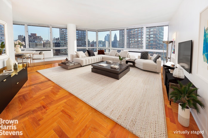 Photo 1 of 1965 Broadway 17E, Upper West Side, NYC, $2,500,000, Web #: 19504595
