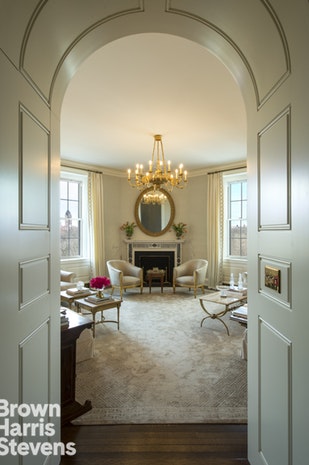 Photo 1 of 907 Fifth Avenue 6C, Upper East Side, NYC, $6,000,000, Web #: 19533816