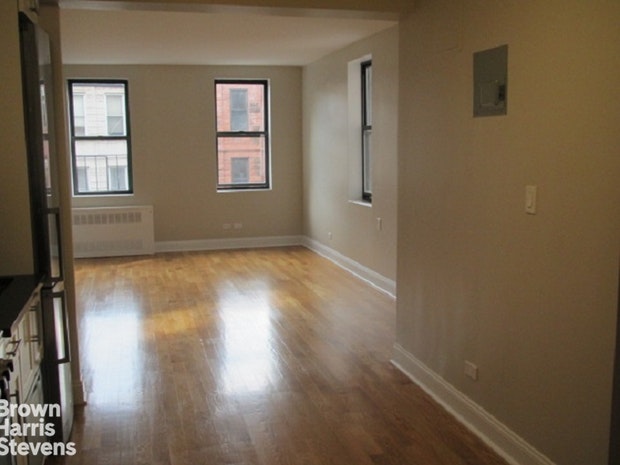 Photo 1 of 441 Convent Avenue 4L, Morningside Heights/Harlem, NYC, $1,850, Web #: 19540336