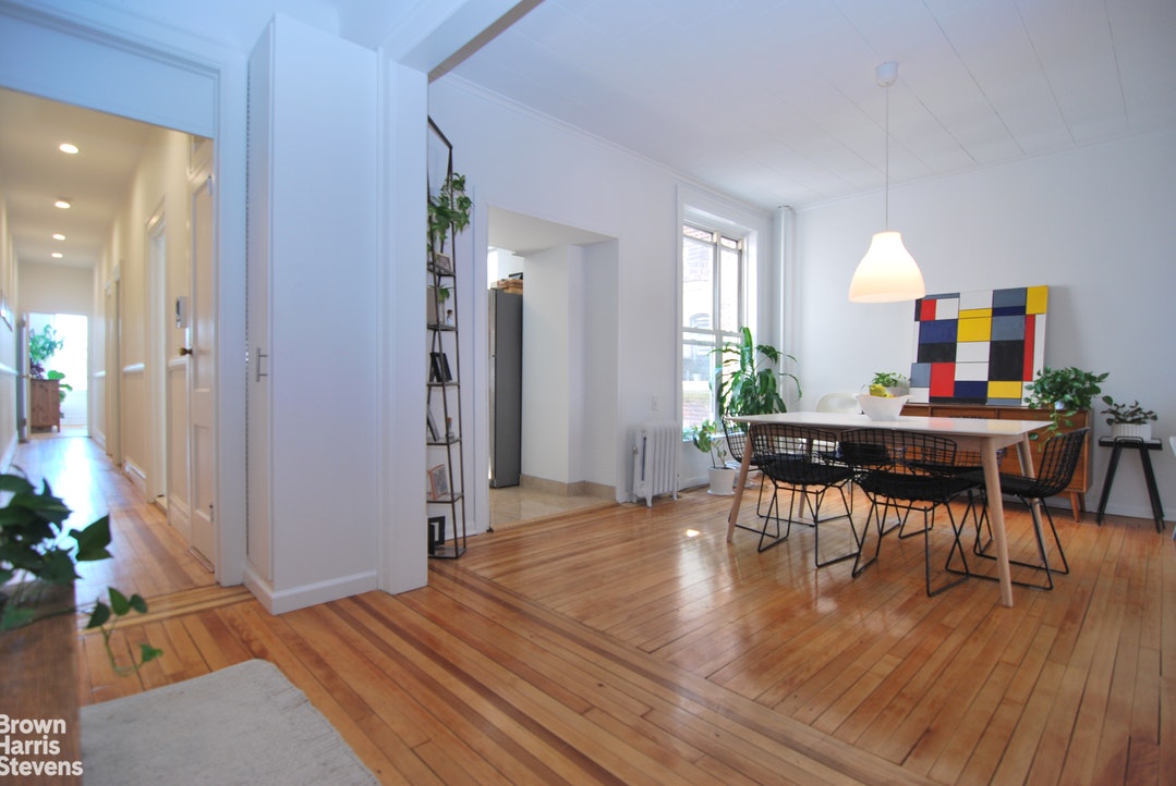 Photo 1 of 34-39 82nd Street 42, Queens, New York, $600,000, Web #: 19571684