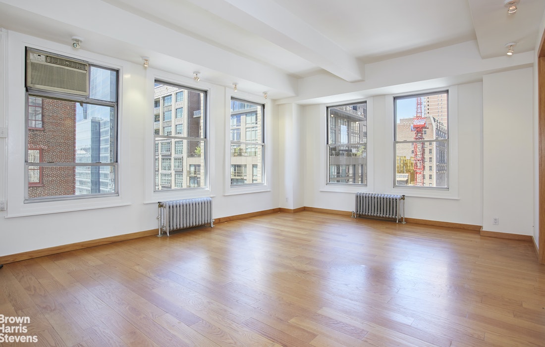 Photo 1 of 425 Park Avenue South 14B, Midtown East, NYC, $5,500, Web #: 19605937