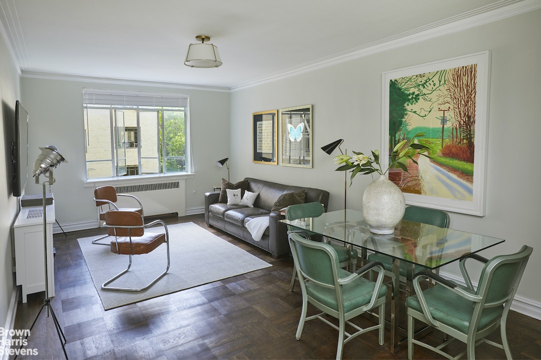 Photo 1 of 255 West 23rd Street 4Ce, Greenwich Village/Chelsea, NYC, $998,750, Web #: 19614688