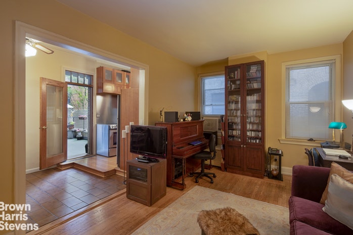 333 WEST END AVE 1F