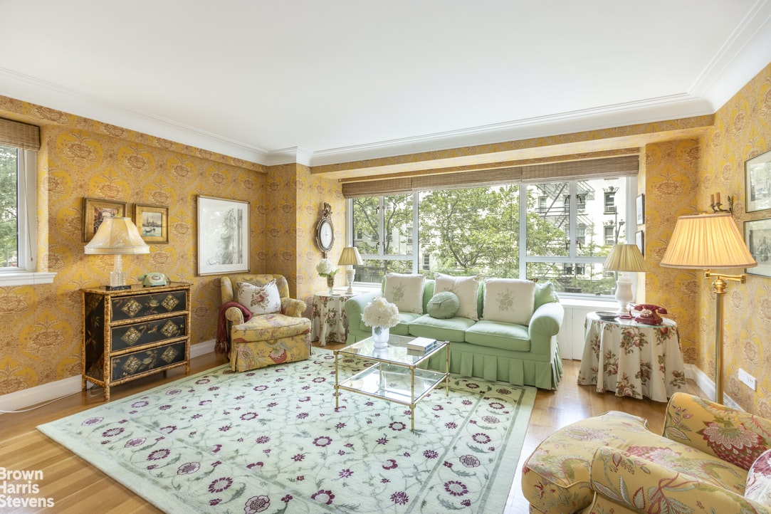 Photo 1 of 200 East 66th Street C0301, Upper East Side, NYC, $1,998,000, Web #: 19647907