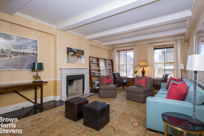 Photo 1 of 1010 Fifth Avenue 7D, Upper East Side, NYC, $2,995,000, Web #: 19675210
