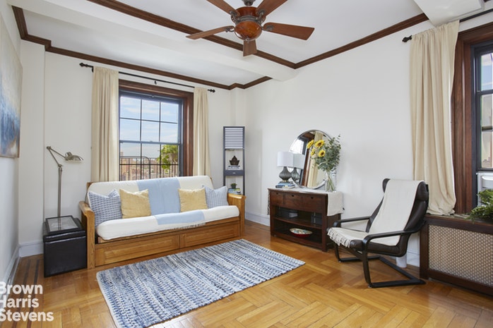 Photo 1 of 145 West 79th Street 17D, Upper West Side, NYC, $399,000, Web #: 19695422