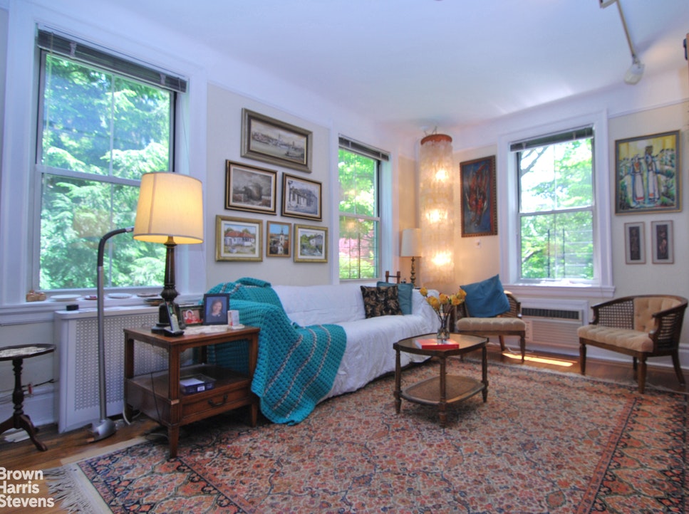 Photo 1 of 35 -15 78th Street 3, Queens, New York, $430,000, Web #: 19714128