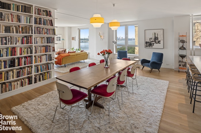 Photo 1 of 299 Riverside Drive 11A, Upper West Side, NYC, $1,860,000, Web #: 19737172