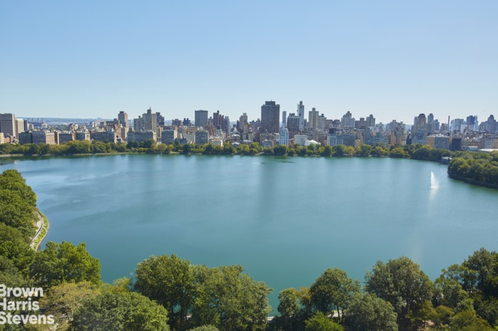 300 CENTRAL PARK WEST 24G