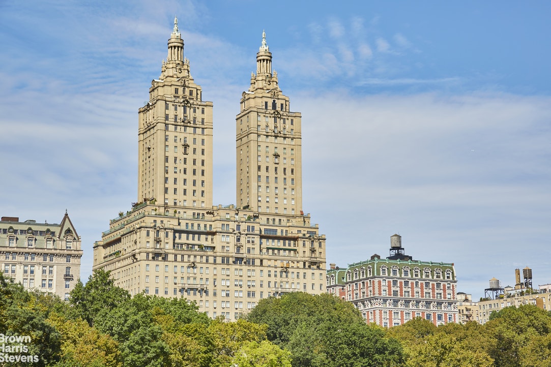146 CENTRAL PARK WEST 7G