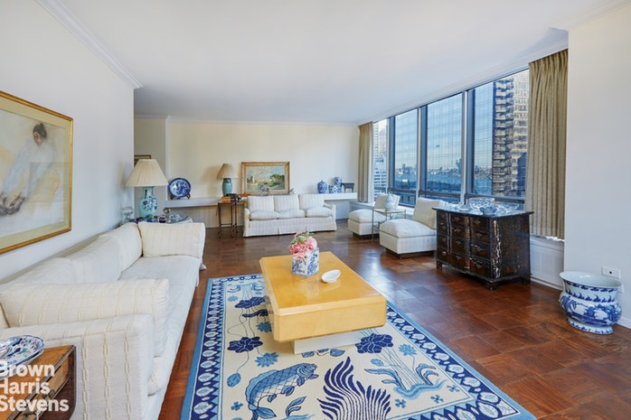 860 UNITED NATIONS PLAZA 13E