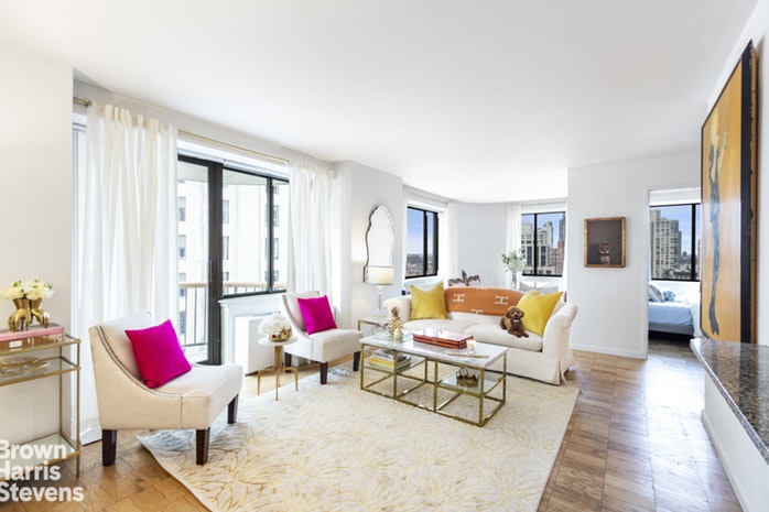 Flatiron Condo-Two Private Balconies
