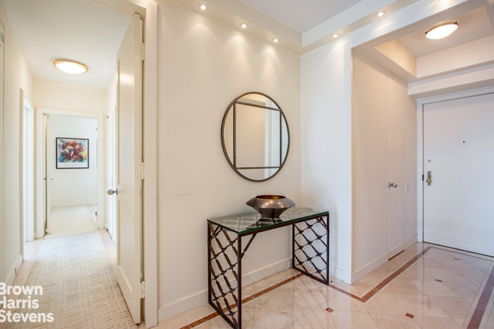 721 FIFTH AVENUE 41A