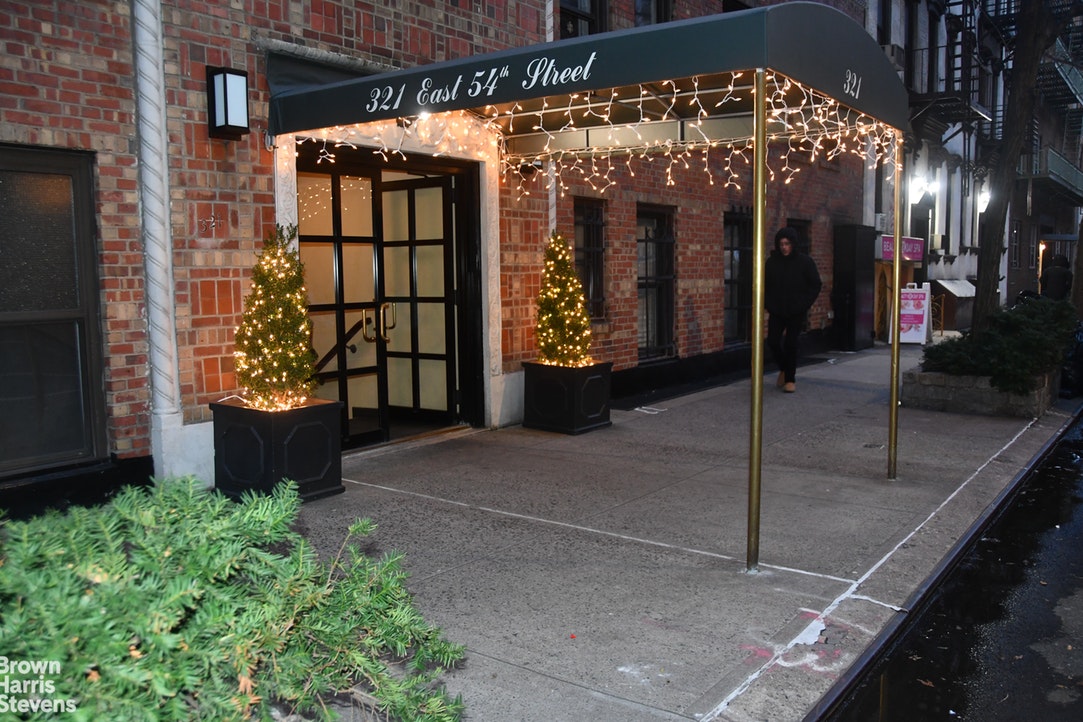 321 EAST 54TH STREET 2A