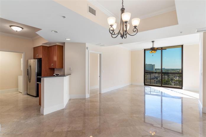 801 S Olive Avenue 602