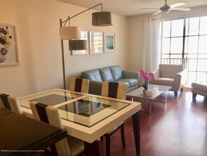 630 S Sapodilla Avenue 43